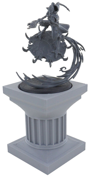 3 pcs. value pack Feldherr figure pillar with adapter rings for miniatures on 32 / 40 / 50 mm base + Ubisoft Heroes figures