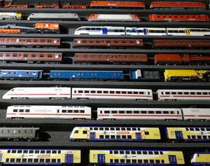 ZLUHO043BO 1005 x 715 x 43 mm Foam inlay H0 Gauge - horizontal - 10 slots for model railway locomotives, wagons, and vehicles